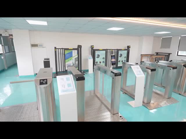 600-900 मिमी चैनल चौड़ाई के साथ एचसीडब्ल्यू स्वचालित टर्नस्टाइल गेट 6-पेर इन्फ्रारेड विकिरण और 30-40 लोग / मिनट थ्रूपुट